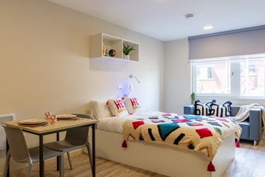 Platinum Studio at The Barn, Bampfylde Street, Newtown, Exeter, EX12FQ - Image 1